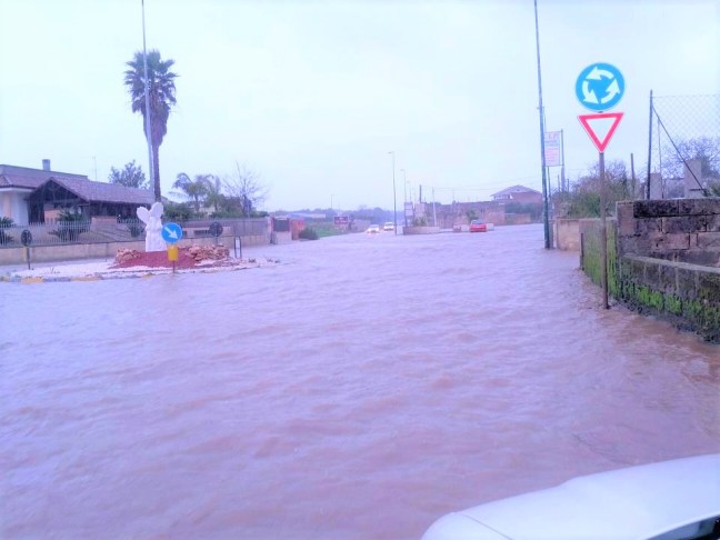 68567_2983365401377_478903896_n